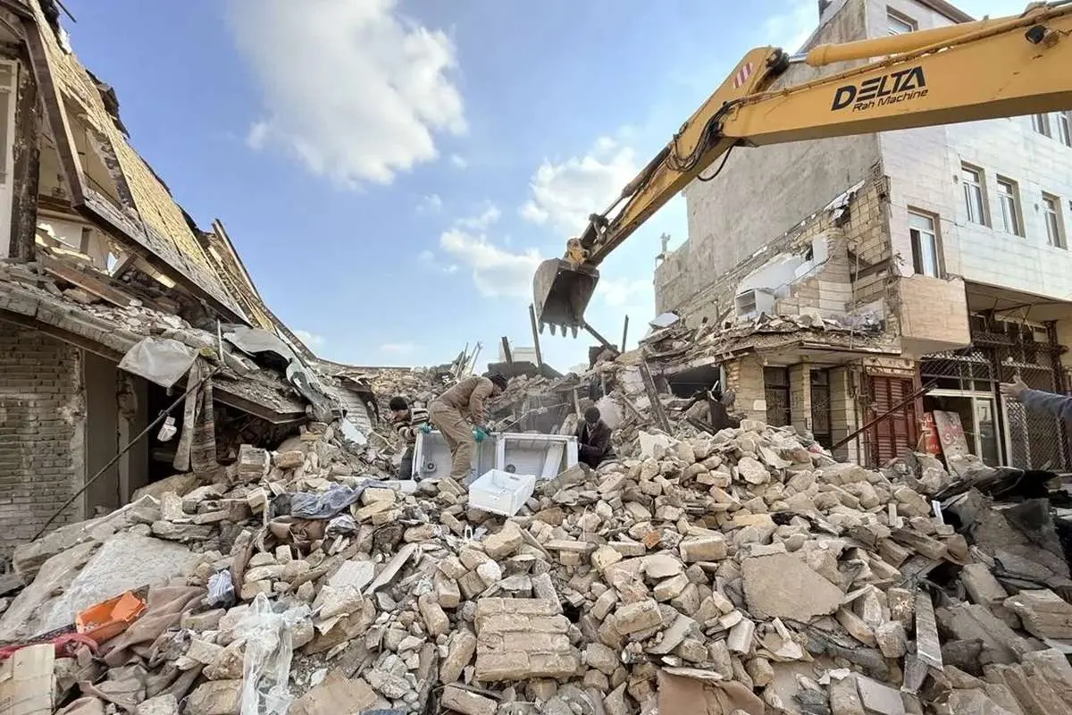 مجوز فروش یا تهاتر ساختمان‌های دولتی خسارت‌دیده از جنگ صادر شد