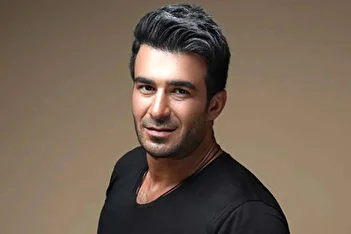 فیلم / یوسف تیموری در جمع هلال‌احمری‌ها