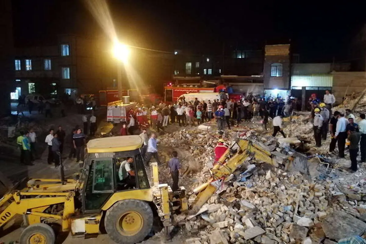 حمله هوایی به ایران