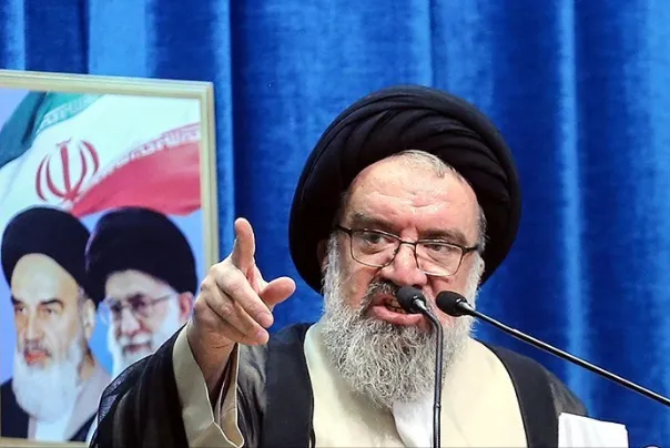 سید احمد خاتمی: با توان دفاعی و اطلاعاتی مان ترامپ را بیچاره می‌کنیم