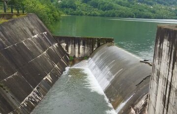 ۲ سد بزرگ ایران سرریز شد/بارش‌های اخیرچقدر آب به مخزن این سدها ریخت؟