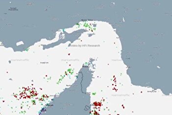 فیلم / عبور چند شناور ایرانی از تنگه هرمز