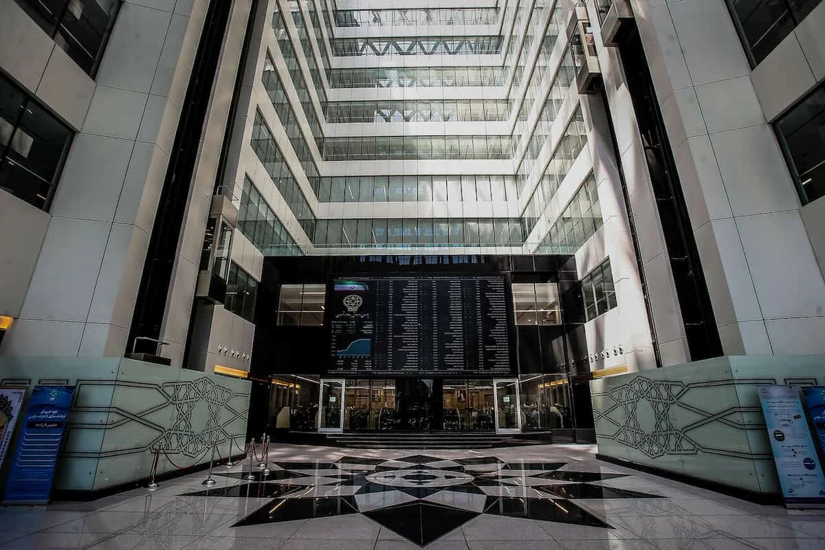 الزامات بازسازی فولاد و پتروشیمی با مختصات بازار سهام