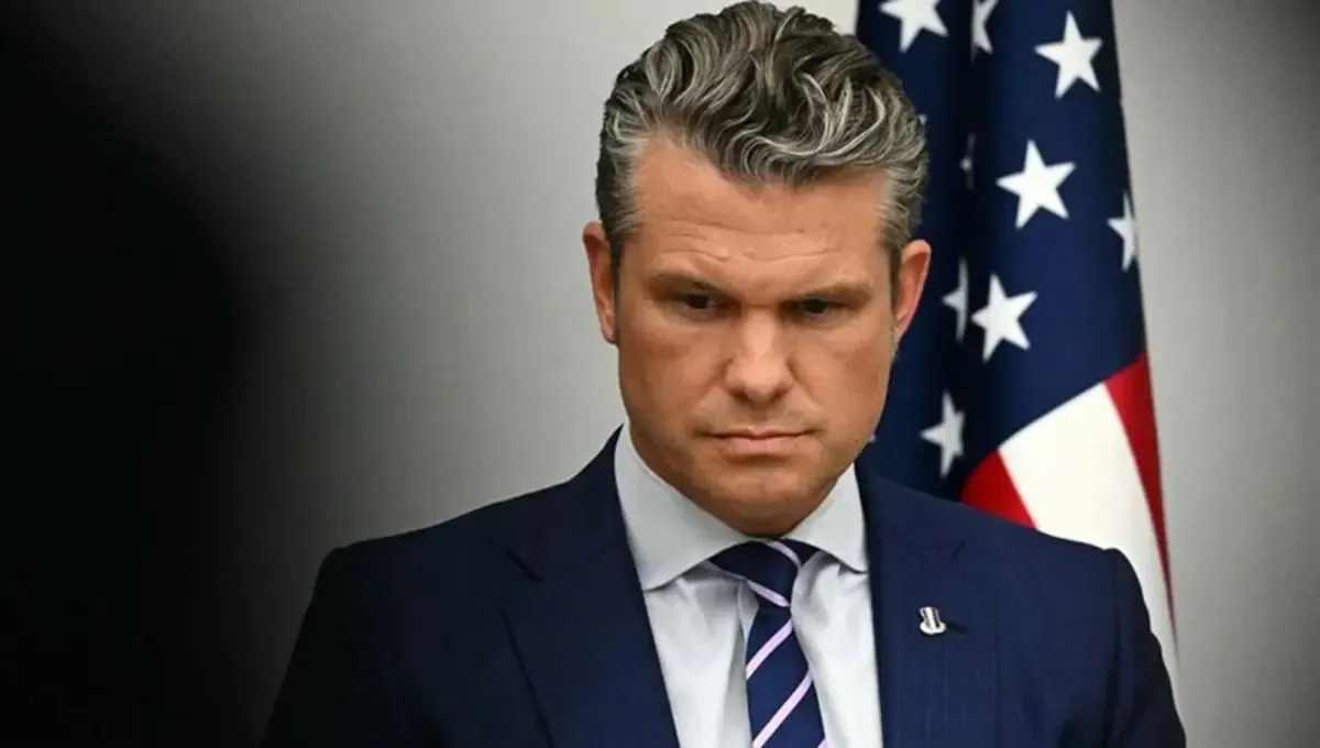 هگست: مهلت قانونی ۶۰ روزه جنگ شامل مدت آتش بس نمی‌شود