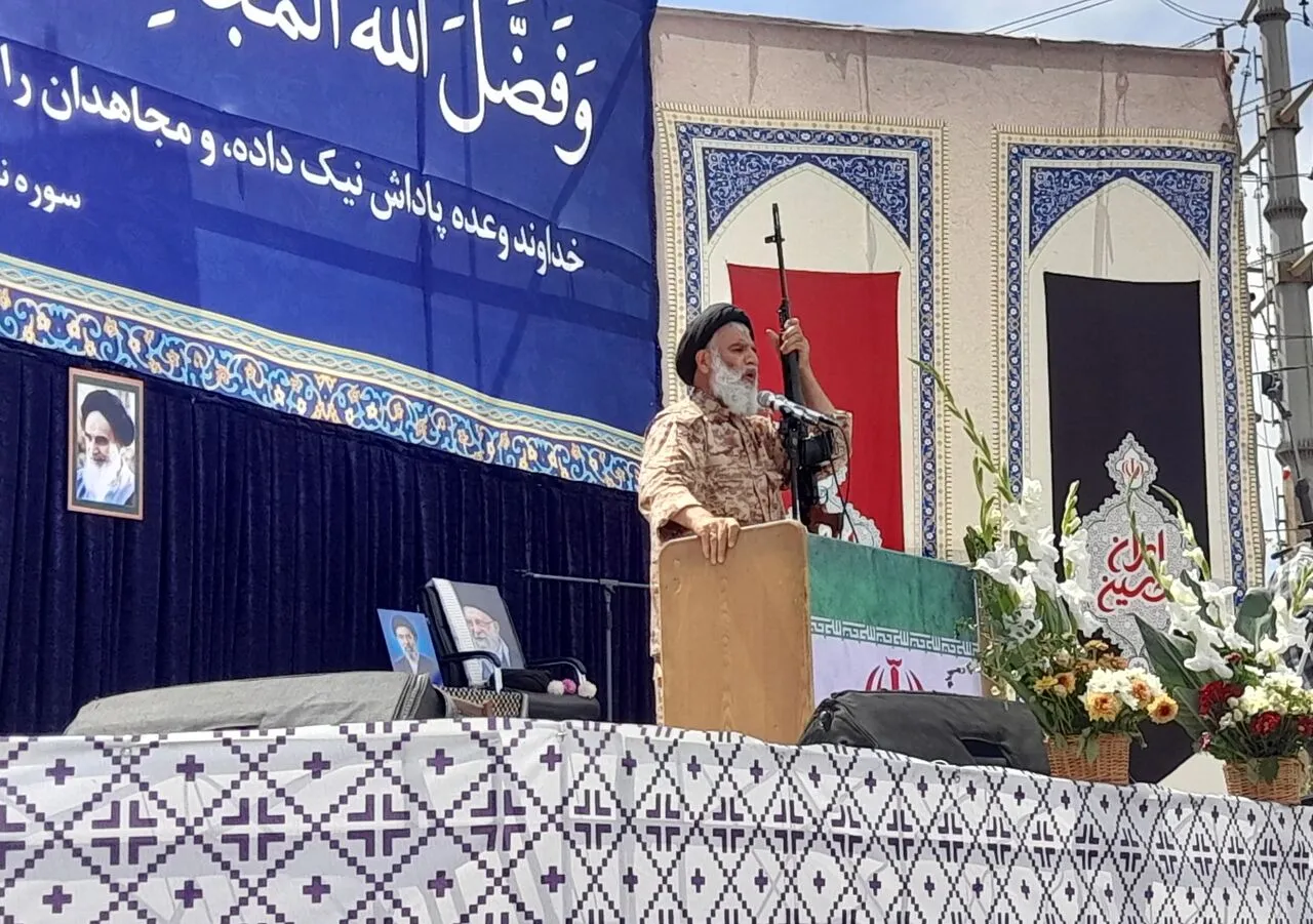 امام جمعه اهواز: در داخل کشور دشمنی حقیقی نداریم