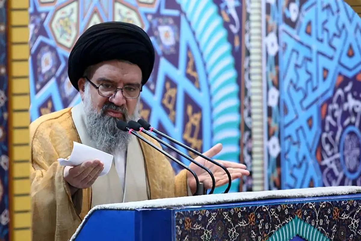 امام جمعه تهران: «مذاکره عزتمندانه» مطالبه اصلی مردم در میدان است