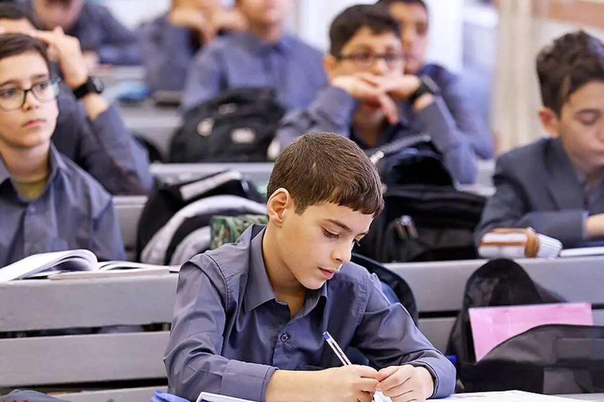 امتحانات دانش آموزان