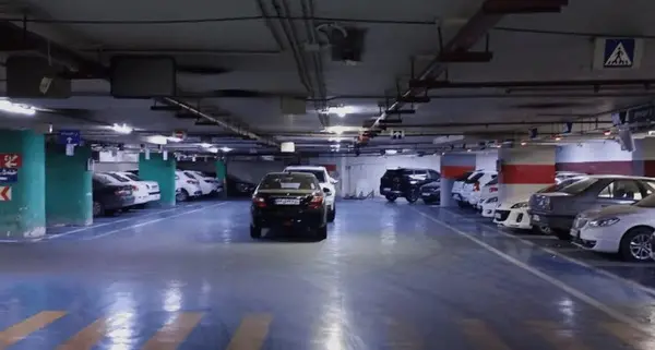 پارکینگ-پناهگاه در تهران