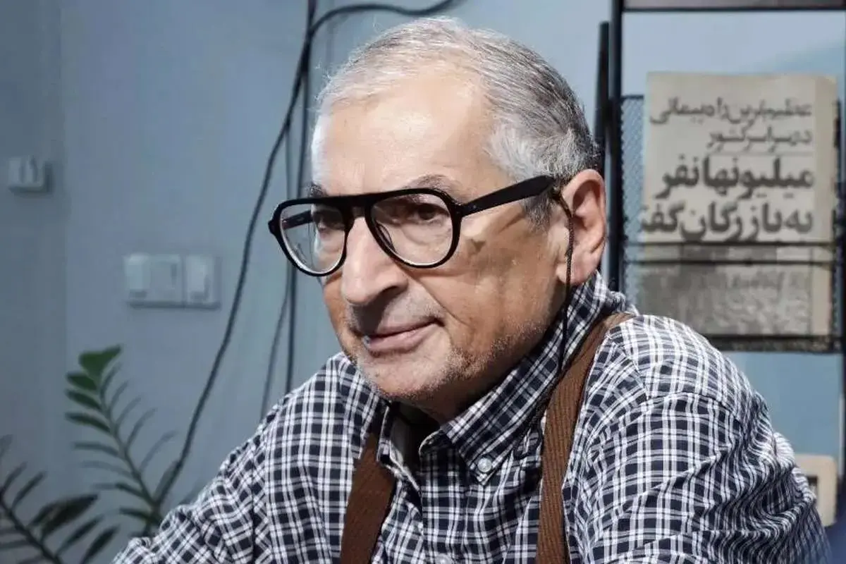 صادق زیباکلام