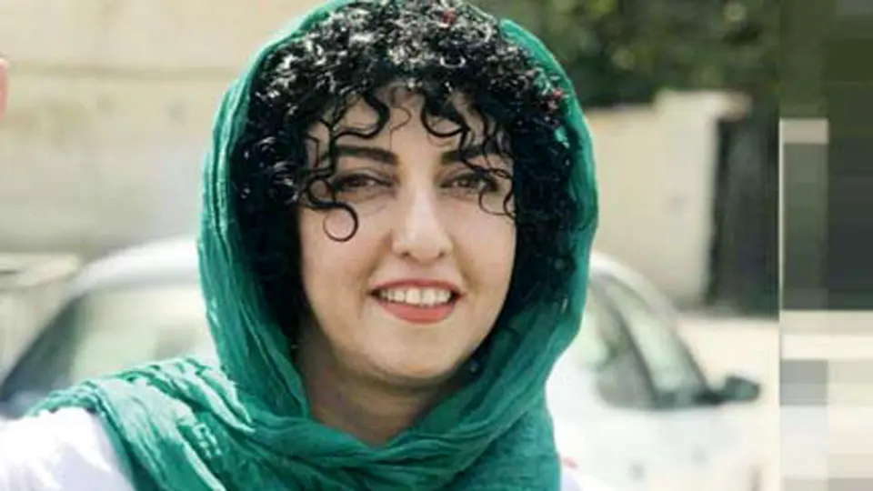 نرگس محمدی به بیمارستان منتقل شد
