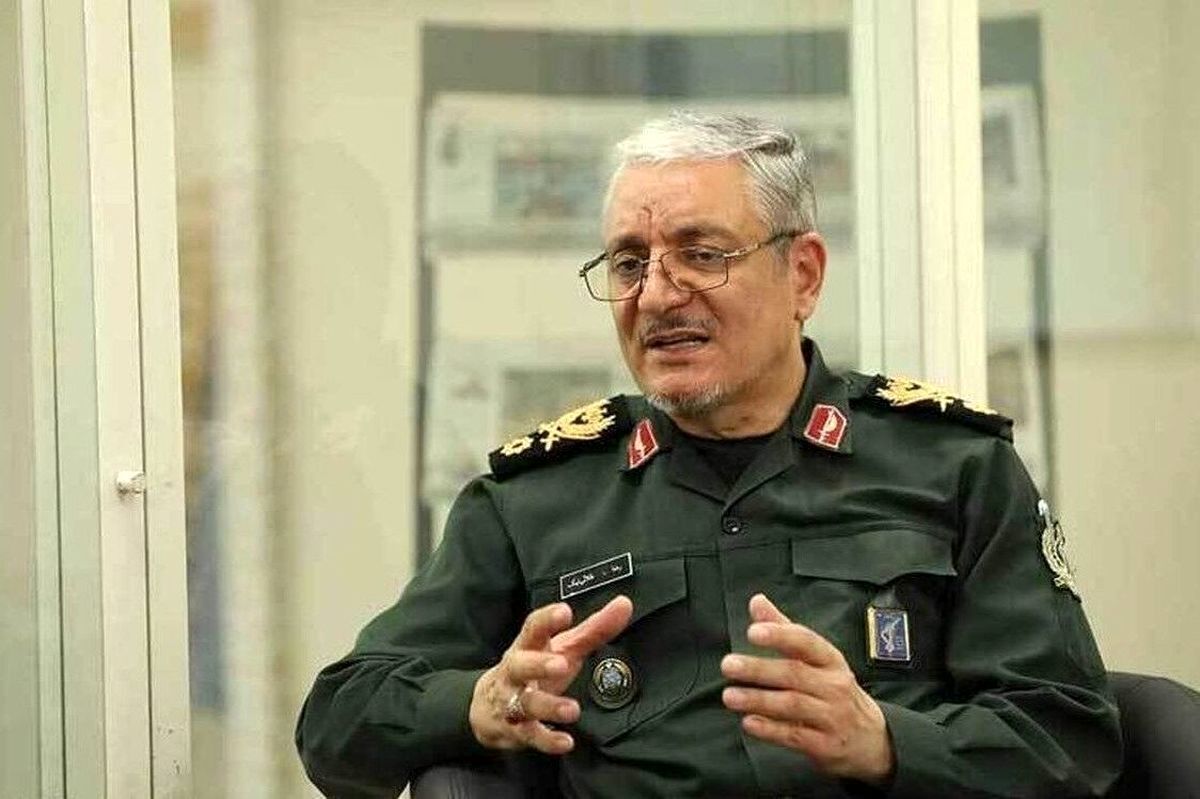 سردار طلایی‌نیک