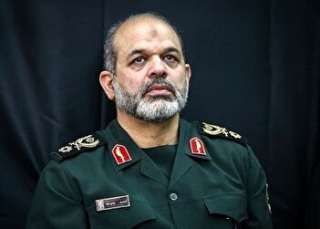قابی از دیدار وزیر کشور پاکستان با احمد وحیدی