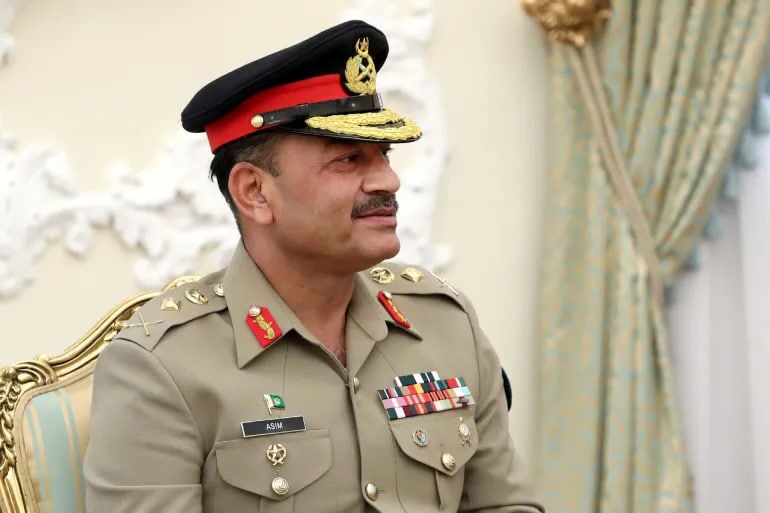 پشت پرده سفر فرمانده ارتش پاکستان به تهران پشت پرده سفر فرمانده ارتش پاکستان به تهران
