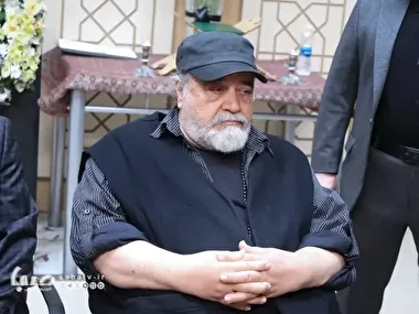 تصاویر/ حضور هنرمندان در مراسم یادبود مادر محمدرضا شریفی‌نیا