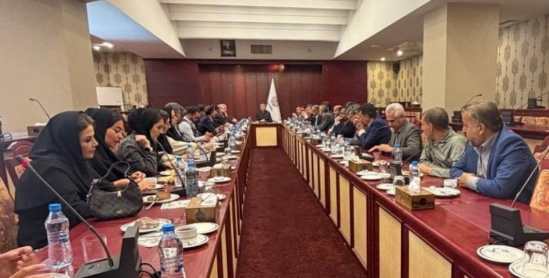 مدیرعامل بیمه ایران: تحول در بیمه ایران با تکیه بر شبکه نمایندگی/بنده نماینده محور هستم