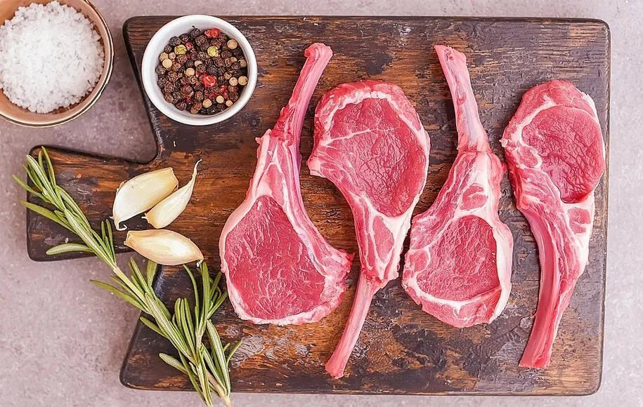 کمترین میزان واردات گوشت و دام زنده از طریق کشتی است