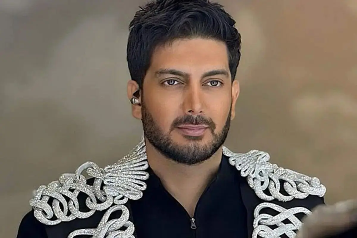 فرزاد فرزین خواننده ایرانی