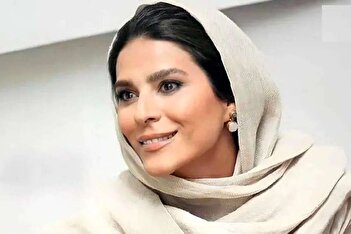 عکس/ سحر دولتشاهی و مژده لواسانی در پشت‌صحنه تئاتر