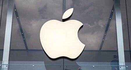 اپل از آیفون عبور می‌کند؟