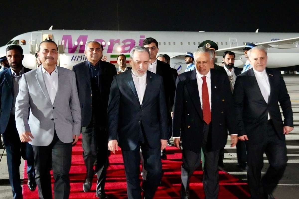 عراقچی در اسلام آباد