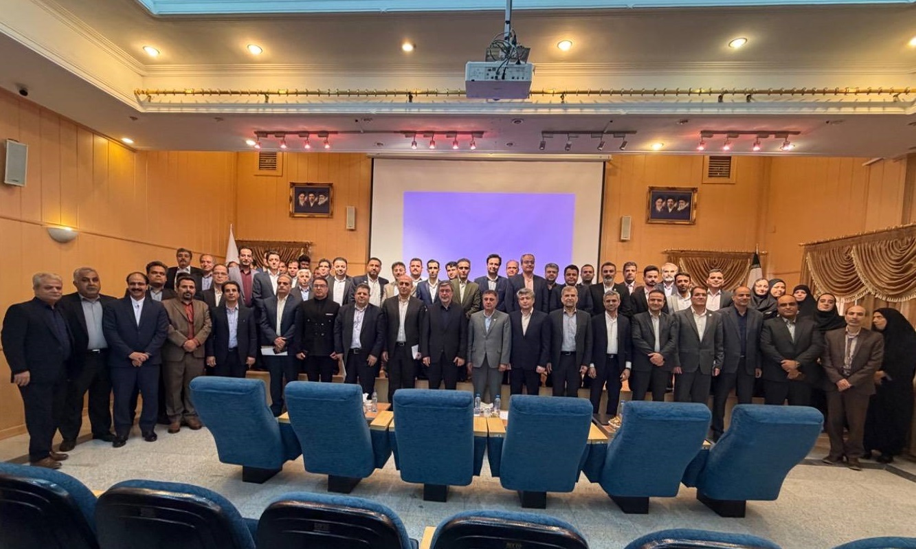 مشتری مداری اولویت بیمه ایران