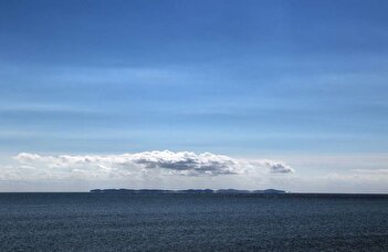 تصاویر زیبایی از رنگین کمان بر فراز دریاچه ارومیه