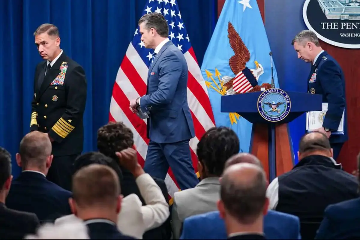 از راهروهای دیپلماسی تا میز ژنرال‌ها/ آیا پرونده ایران از میز مذاکره به اتاق جنگ رفت؟