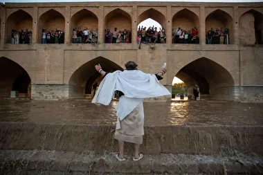 بازگشت زندگی به زاینده‌رود