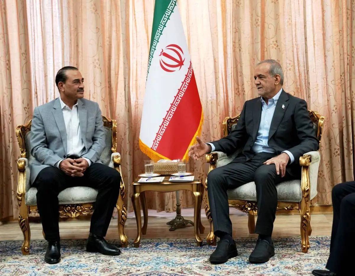 فرمانده ارتش پاکستان و مسعود پزشکیان