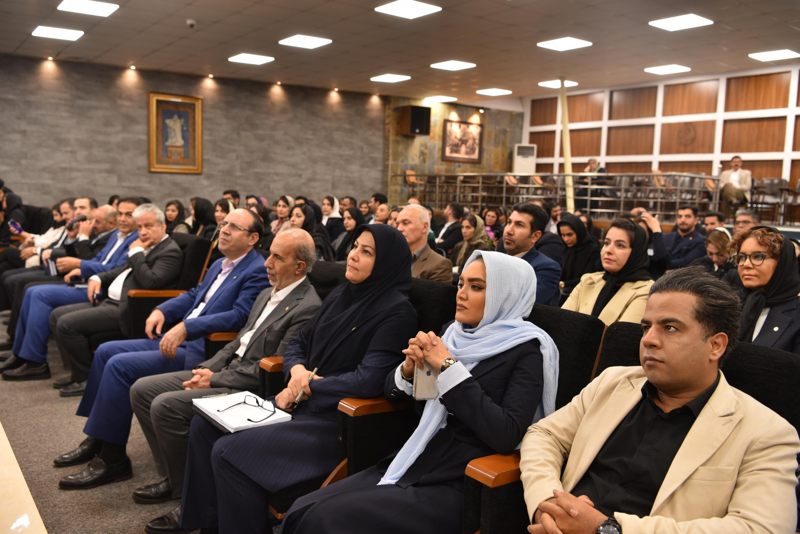 روابط عمومی کانون وکلا