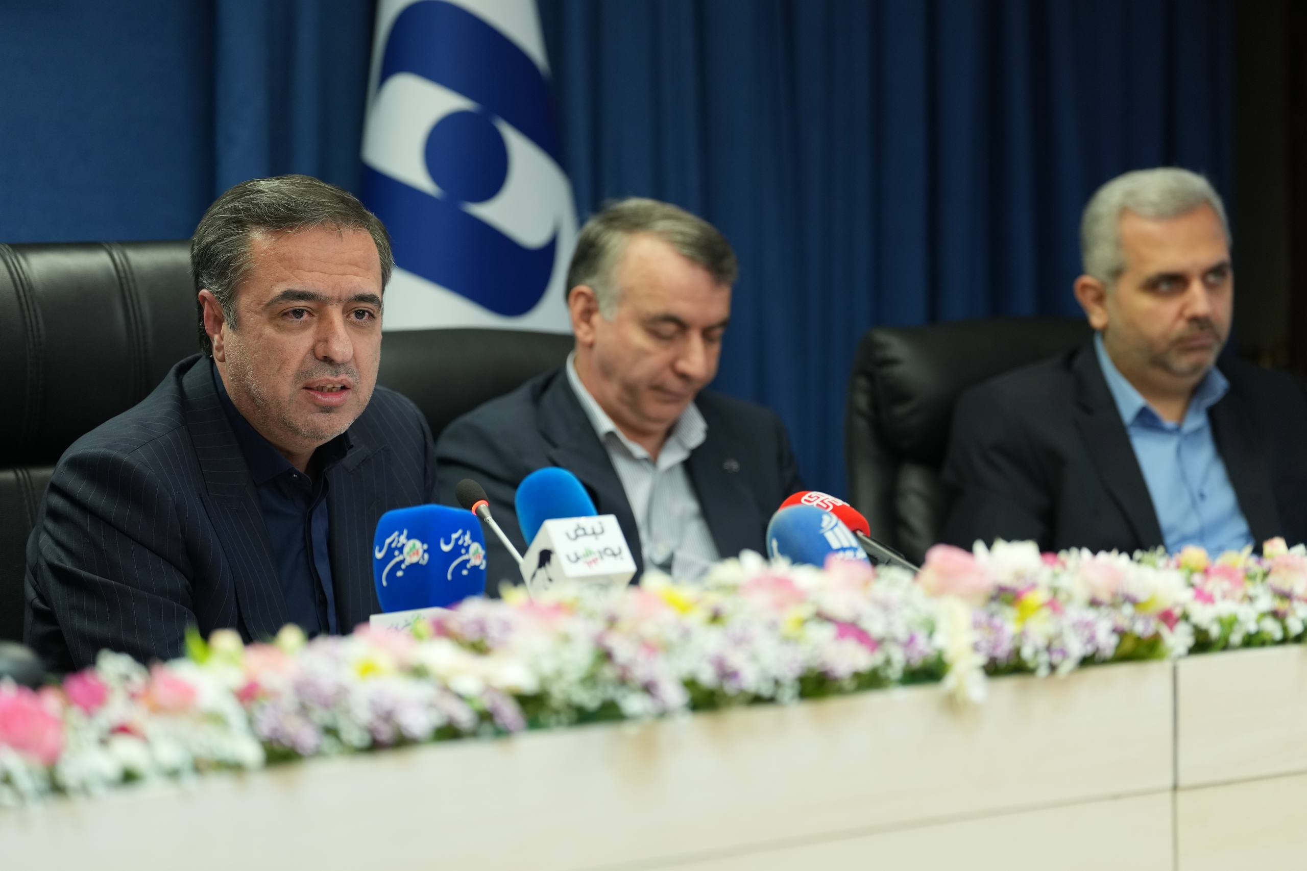 سامانه جامع متمرکز ارزی بانک صادرات ایران رونمایی شد سامانه جامع متمرکز ارزی بانک صادرات ایران رونمایی شد