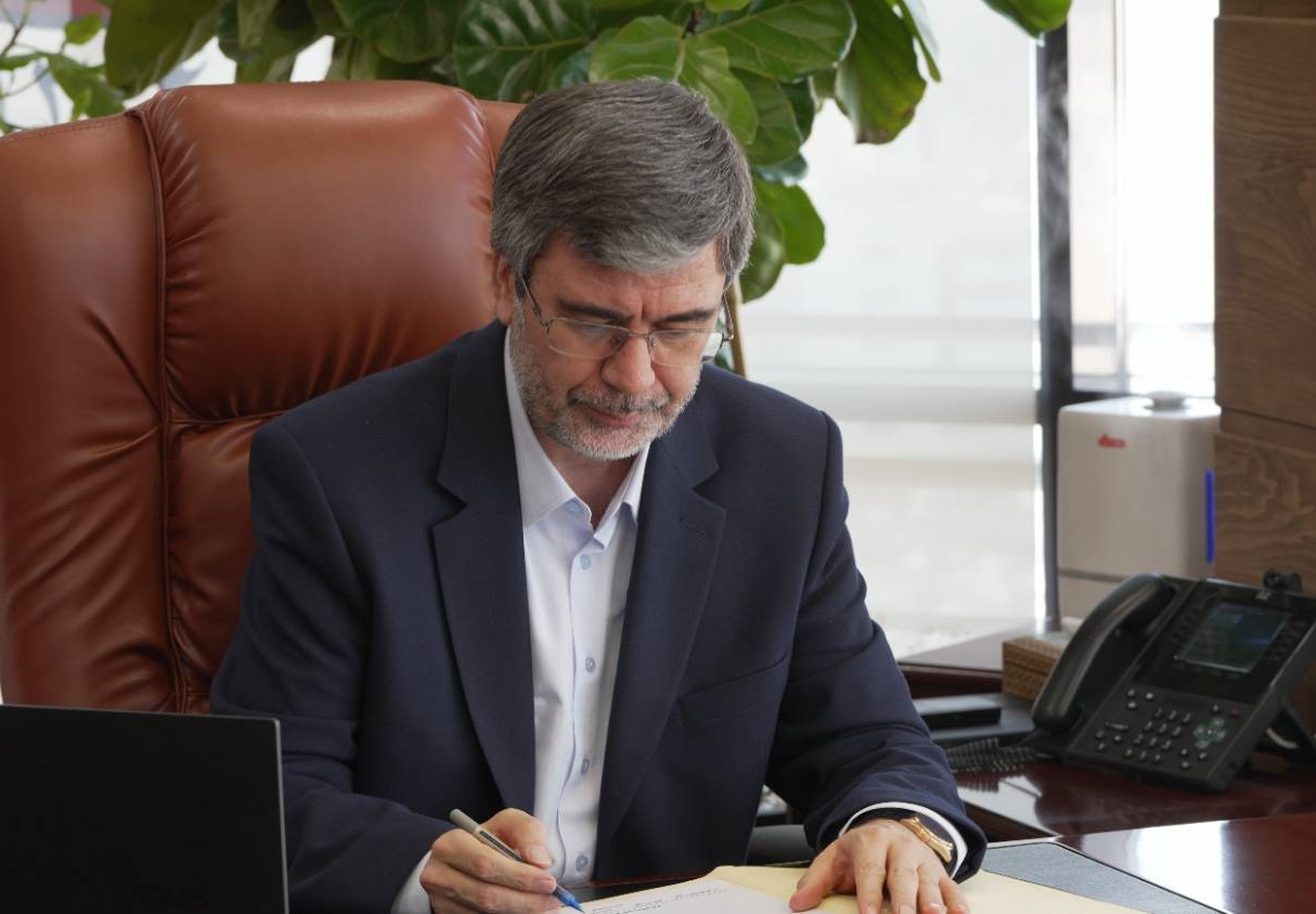 پیام مدیرعامل شرکت سهامی بیمه ایران به مناسبت روز تکریم بازنشستگان پیام مدیرعامل شرکت سهامی بیمه ایران به مناسبت روز تکریم بازنشستگان