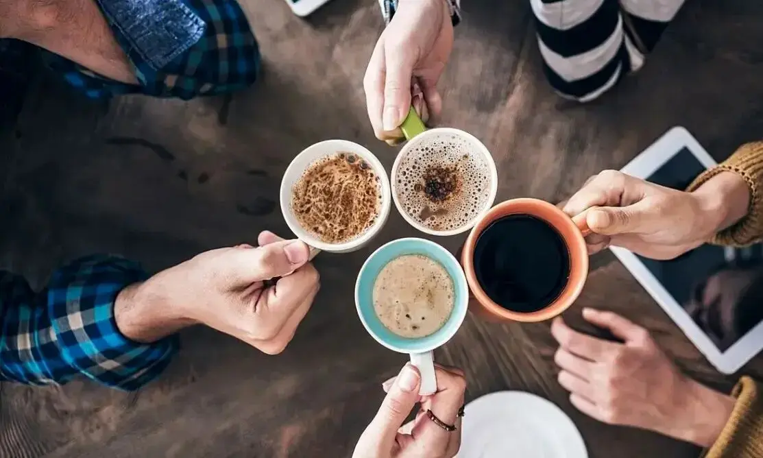مضرات نوشیدن قهوه مضرات نوشیدن قهوه