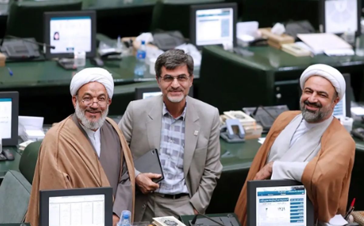 قشون‌کشی خیابانی مخالفان توافق