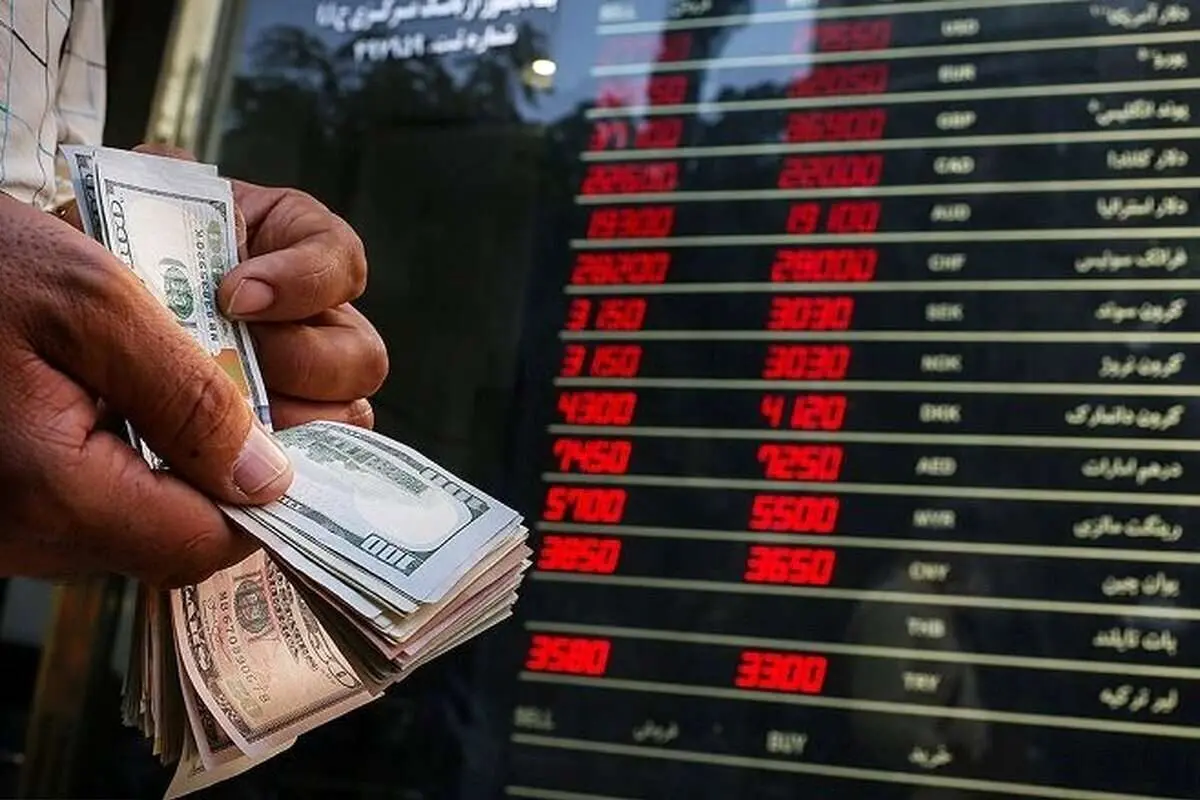 قیمت دلار حبابی است