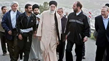 تصاویر خاطره انگیزاز کوهنوردی رهبر انقلاب را ببینید
