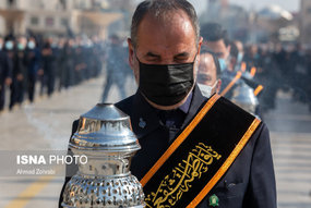 دسته عزاداری خادمان کریمه اهل بیت(ع) در سالروز شهادت امام رضا(ع)