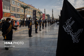 دسته عزاداری خادمان کریمه اهل بیت(ع) در سالروز شهادت امام رضا(ع)