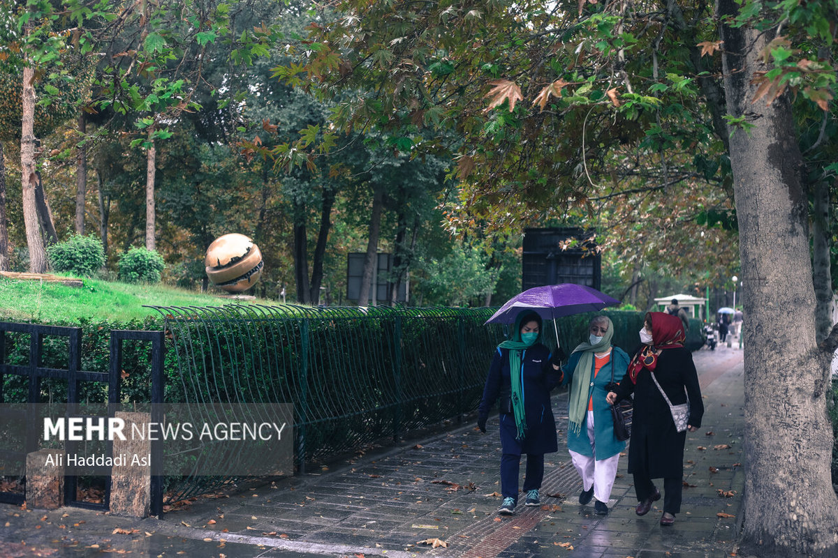 تصاویری از اولین باران پاییزی در تهران
