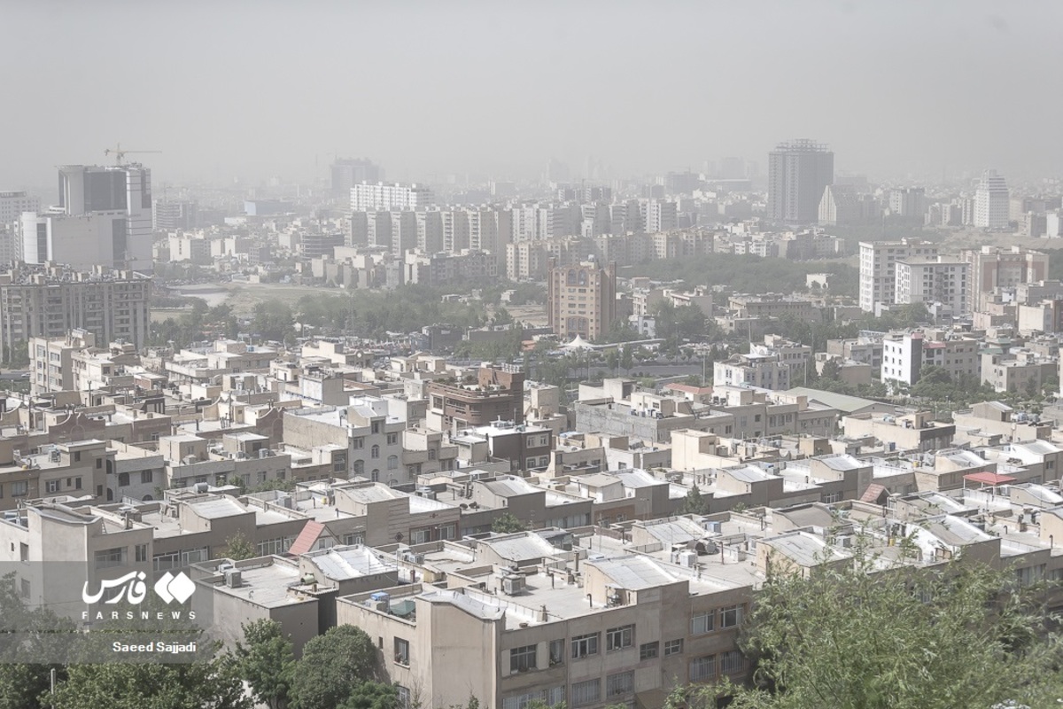 تهران خاکستری