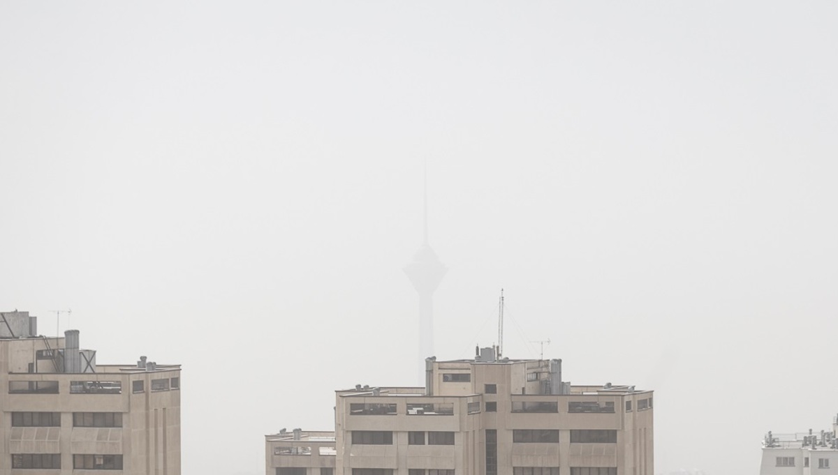 تهران خاکستری
