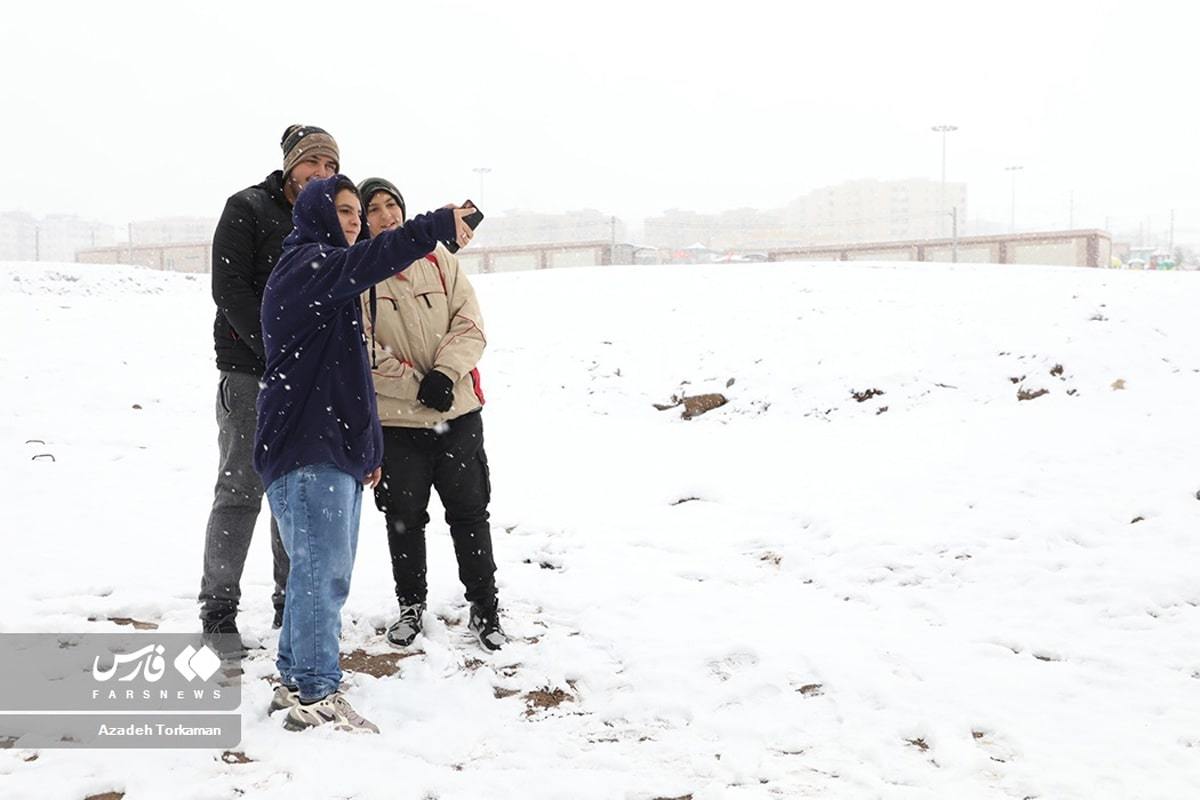بارش شدید برف در پایتخت