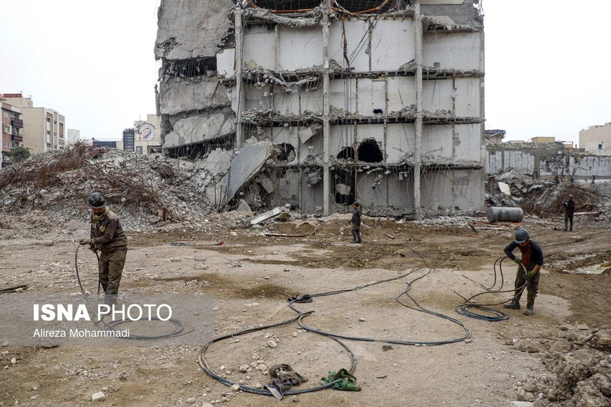 تصاویری از متروپل ۶ ماه بعد از ویرانی