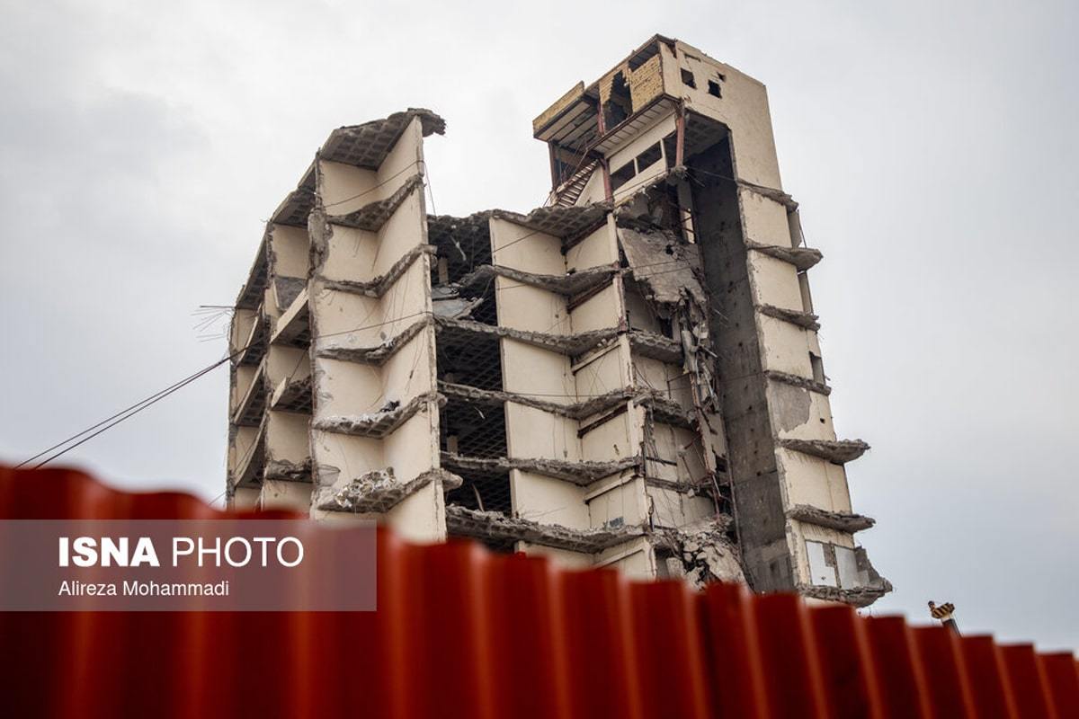 تصاویری از متروپل ۶ ماه بعد از ویرانی