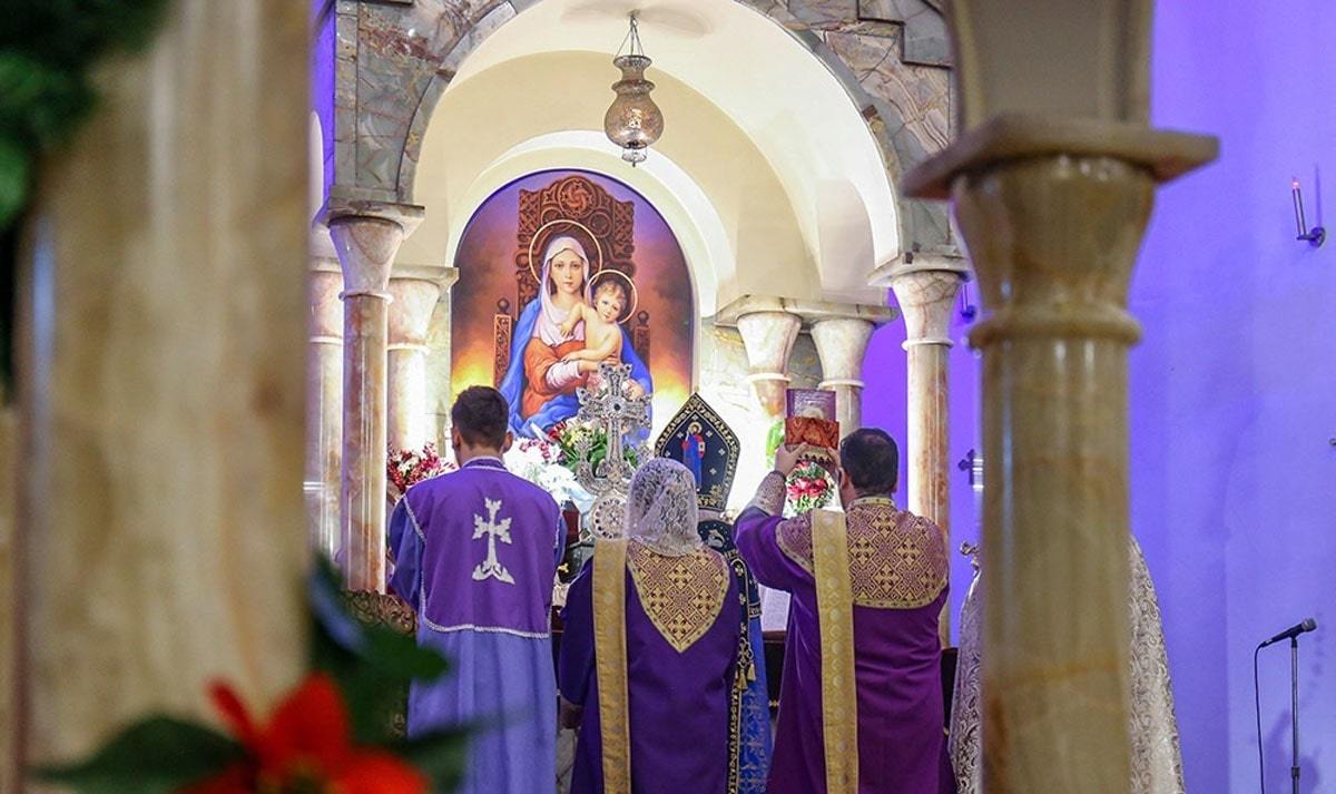 مراسم سال نو در کلیسای مریم مقدس