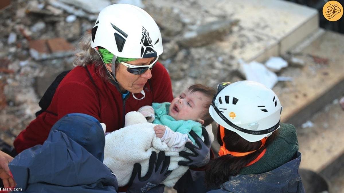 نجات مادر و نوزاد پس از ۲۹ ساعت از زیر آوار