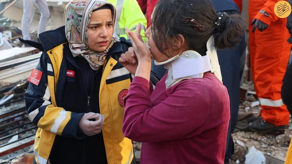 نجات مادر و نوزاد پس از ۲۹ ساعت از زیر آوار