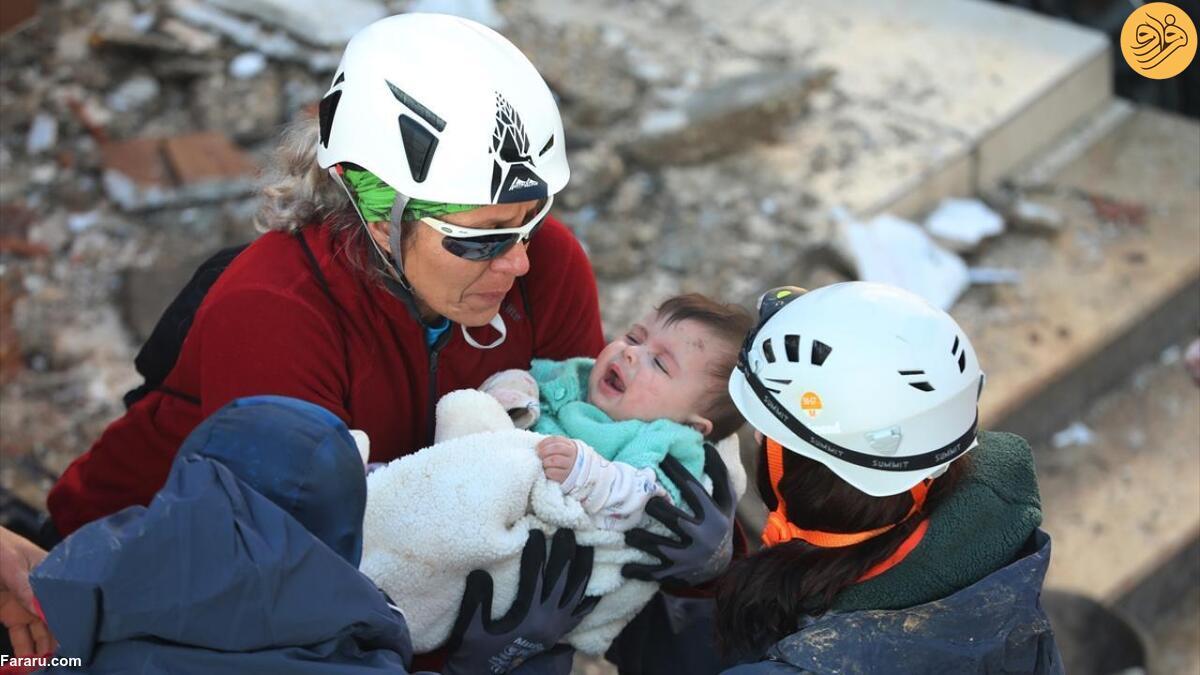 نجات مادر و نوزاد پس از ۲۹ ساعت از زیر آوار