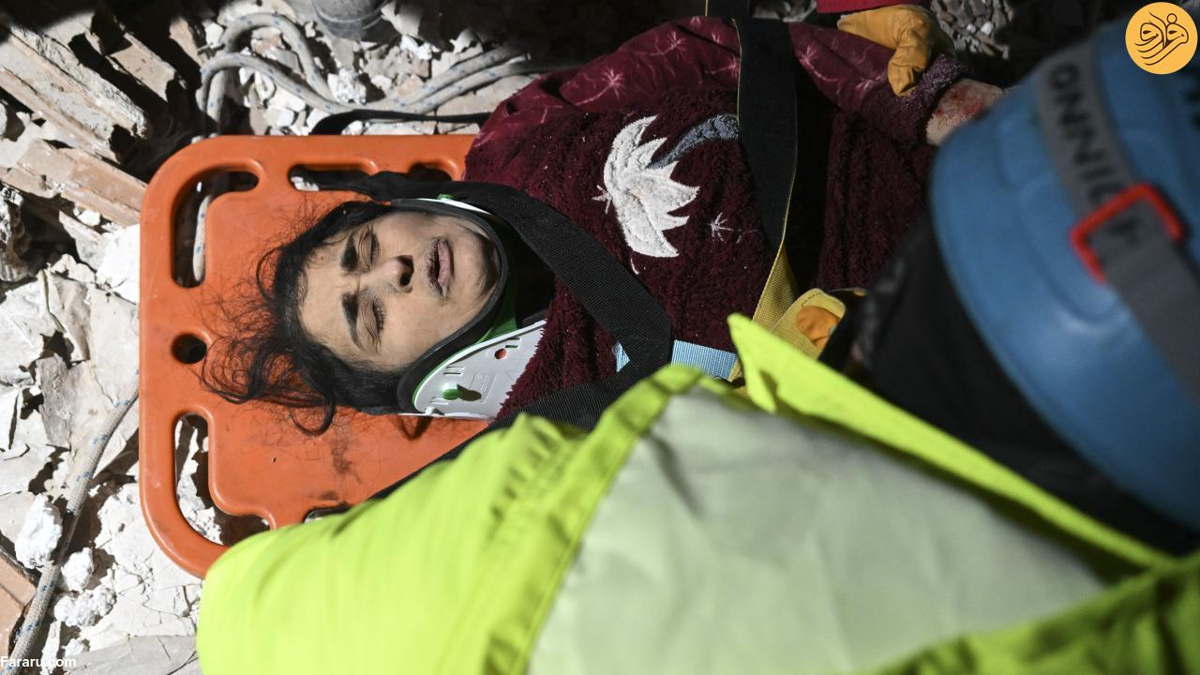  نجات زنی پس از ۶۹ ساعت از زیر آوار زلزله ترکیه