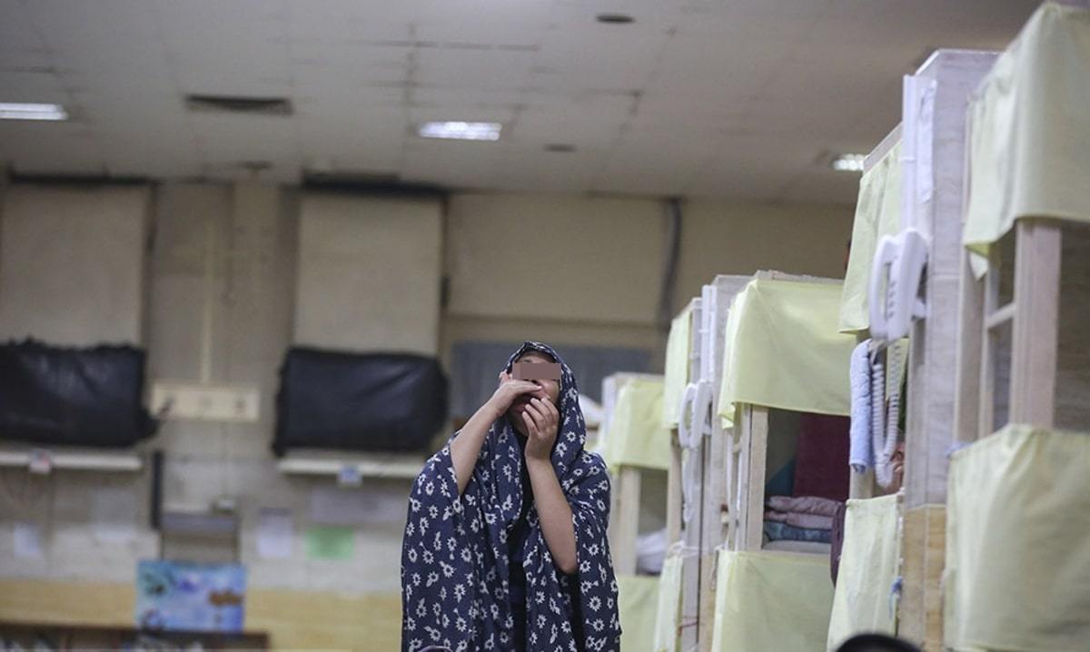 ۴۹ نفر از زندان زنان تهران آزاد شدند